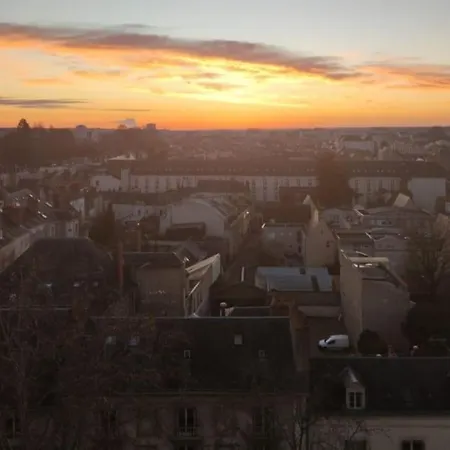 Apartment Superbe Lumineux Avec Vue Imprenable Tours